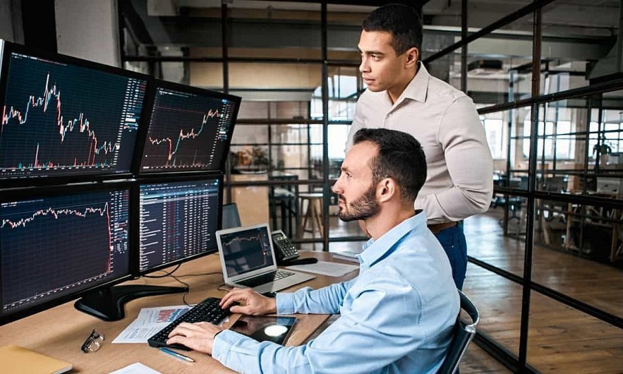 Nhà đầu tư nước ngoài thực hiện đầu tư gián tiếp vào Việt Nam sẽ được rút ngắn thời gian mở tài khoản trong thời gian tới. abc.jpg