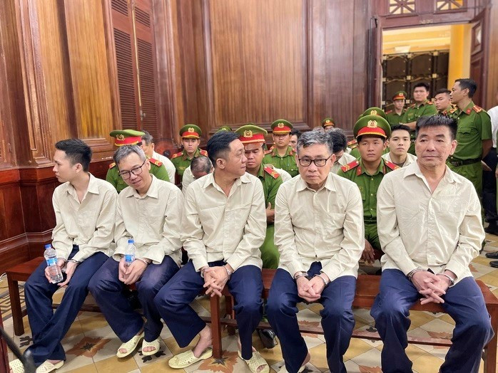 Tòa tuyên giảm án cho cựu Chủ tịch tỉnh An Giang - ảnh 2