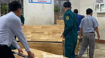 Hối hả thay bàn ghế mới sau 'Tối hậu thư' của Chủ tịch TPHCM