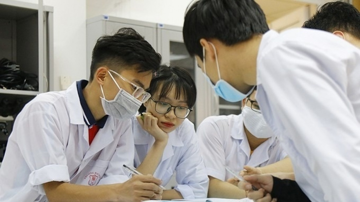Từ năm học 2025-2026: Ngành học Y này sẽ được miễn toàn bộ học phí, tin quá vui dành cho sinh viên