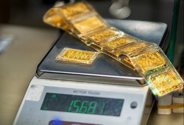 Vàng tăng nóng, chênh lệch giá mua – bán lên tới 1 triệu đồng/lượng
