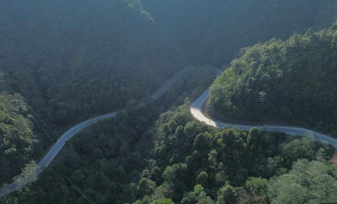 Chốt thời gian khởi công hầm đường bộ qua đèo hiểm trở dài nhất cả nước, rút ngắn thời gian di chuyển từ 2 giờ xuống còn 10 phút- Ảnh 2.