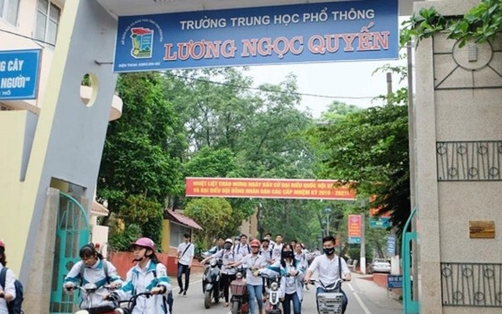 Ngôi trường Đại tướng Phan Văn Giang vừa tới thăm, tặng quà: Trường THPT đầu tiên của vùng Việt Bắc, mang tên nhà yêu nước nổi tiếng - ảnh 6