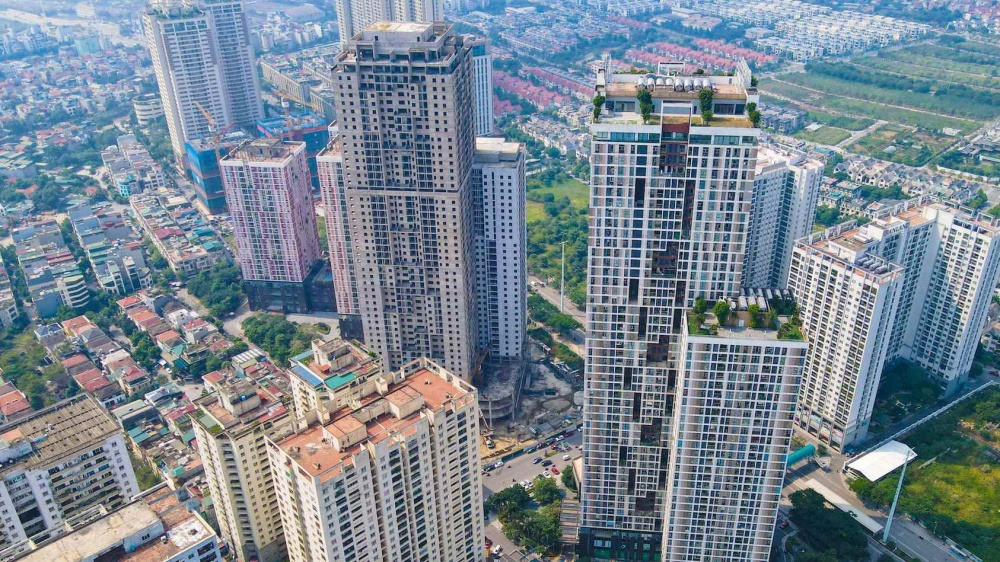 Bộ Xây dựng báo cáo về giá đất sau câu hỏi của Thủ tướng: Vì sao chung cư tăng mãi- Ảnh 1.