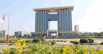 Đề xuất chuyển đổi tòa tháp trung tâm hành chính cũ cao 22 tầng thành trung tâm khoa học TP. HCM