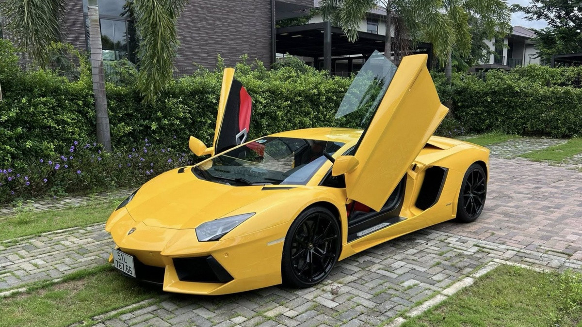 Lai lịch xe Lamborghini từng của tập đoàn Novaland rao bán, đi 13 năm lỗ 13 tỷ đồng: Từng thuộc sở hữu của ông Đặng Lê Nguyên Vũ