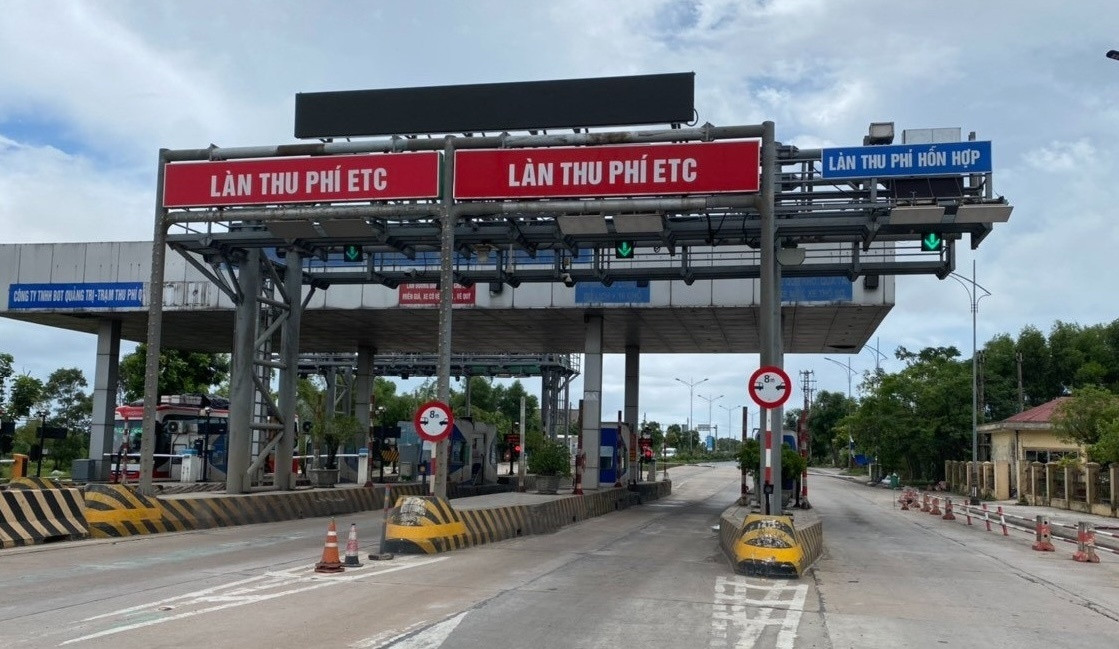 Tài xế lưu ý: Từ ngày 1/10 áp dụng tài khoản giao thông, nếu không đủ tiền khi qua trạm BOT sẽ bị xử lý thế nào?