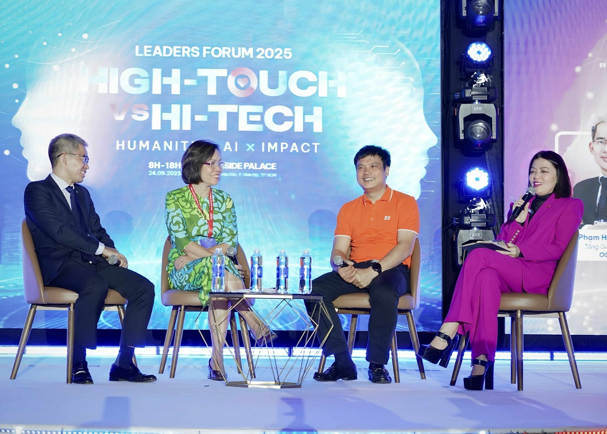 CEO <a style='text-decoration: none;' href='/FPT'>FPT</a>: 'Hãy triển khai AI một cách có trách nhiệm và nhân văn' CEO <a style='text-decoration: none;' href='/FPT'>FPT</a>: 'Hãy triển khai AI một cách có trách nhiệm và nhân văn'