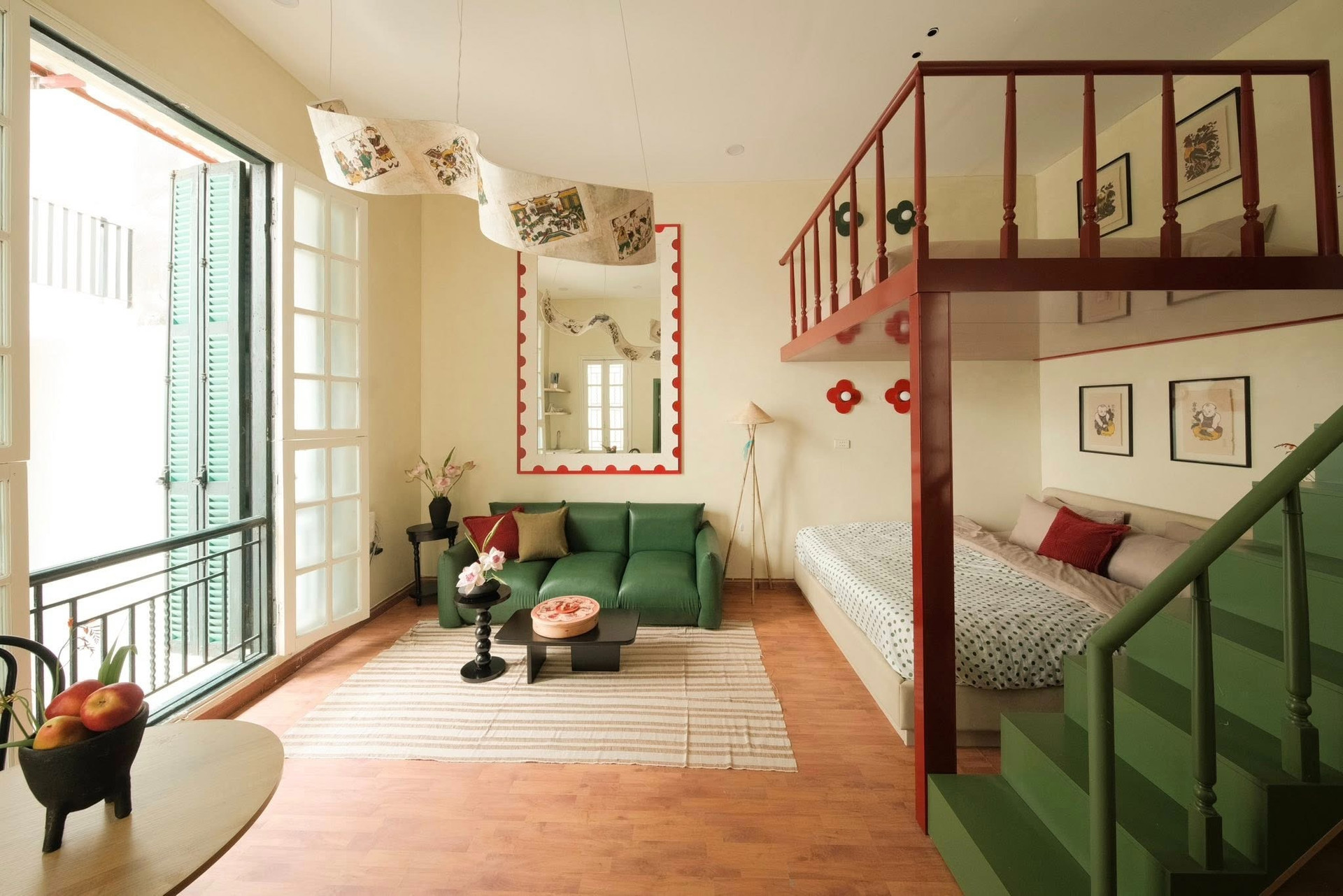 Căn hộ Pháp cổ hóa thành homestay đậm chất dân gian có ‘1-0-2’ giữa lòng Thủ đô- Ảnh 1.