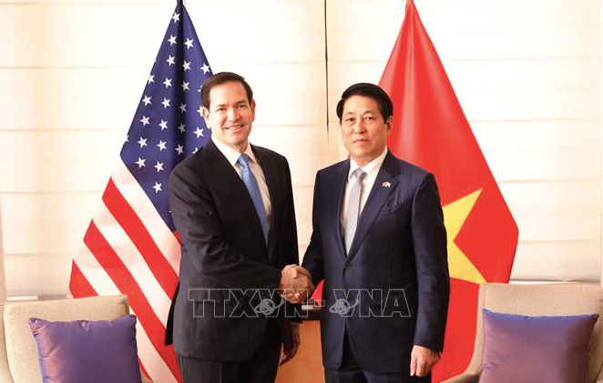 Chủ tịch nước Lương Cường tiếp Ngoại trưởng Mỹ Marco Rubio. Ảnh: TTXVN screen-shot-2025-09-25-at-62809-am.png