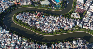 Dự án hơn 17.000 tỷ cải tạo rạch ô nhiễm nhất TP. HCM mắc kẹt vì hơn 2.000 hộ dân