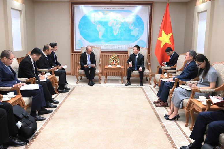 Đại gia Toyota tạo hơn 76.000 việc làm, muốn nâng cao tỷ lệ nội địa hóa và 'phổ cập' ô tô tại Việt Nam - ảnh 1