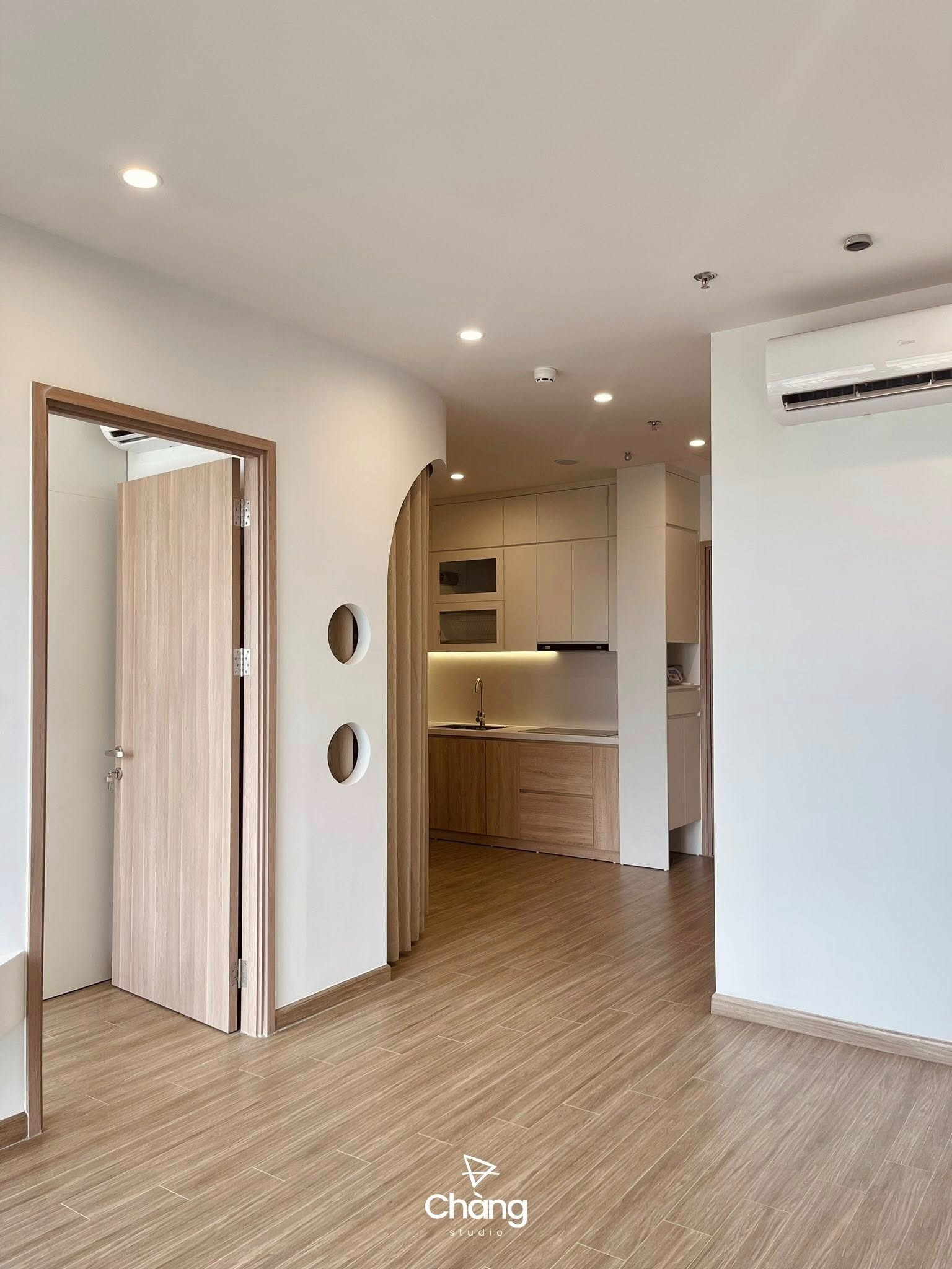 Thay áo cho căn hộ 47m2 chỉ với 120 triệu đồng: Bí quyết kiến tạo tổ ấm 'chuẩn gu' hiện đại, trẻ trung- Ảnh 3. Thay áo cho căn hộ 47m2 chỉ với 120 triệu đồng: Bí quyết kiến tạo tổ ấm 'chuẩn gu' hiện đại, trẻ trung- Ảnh 3.