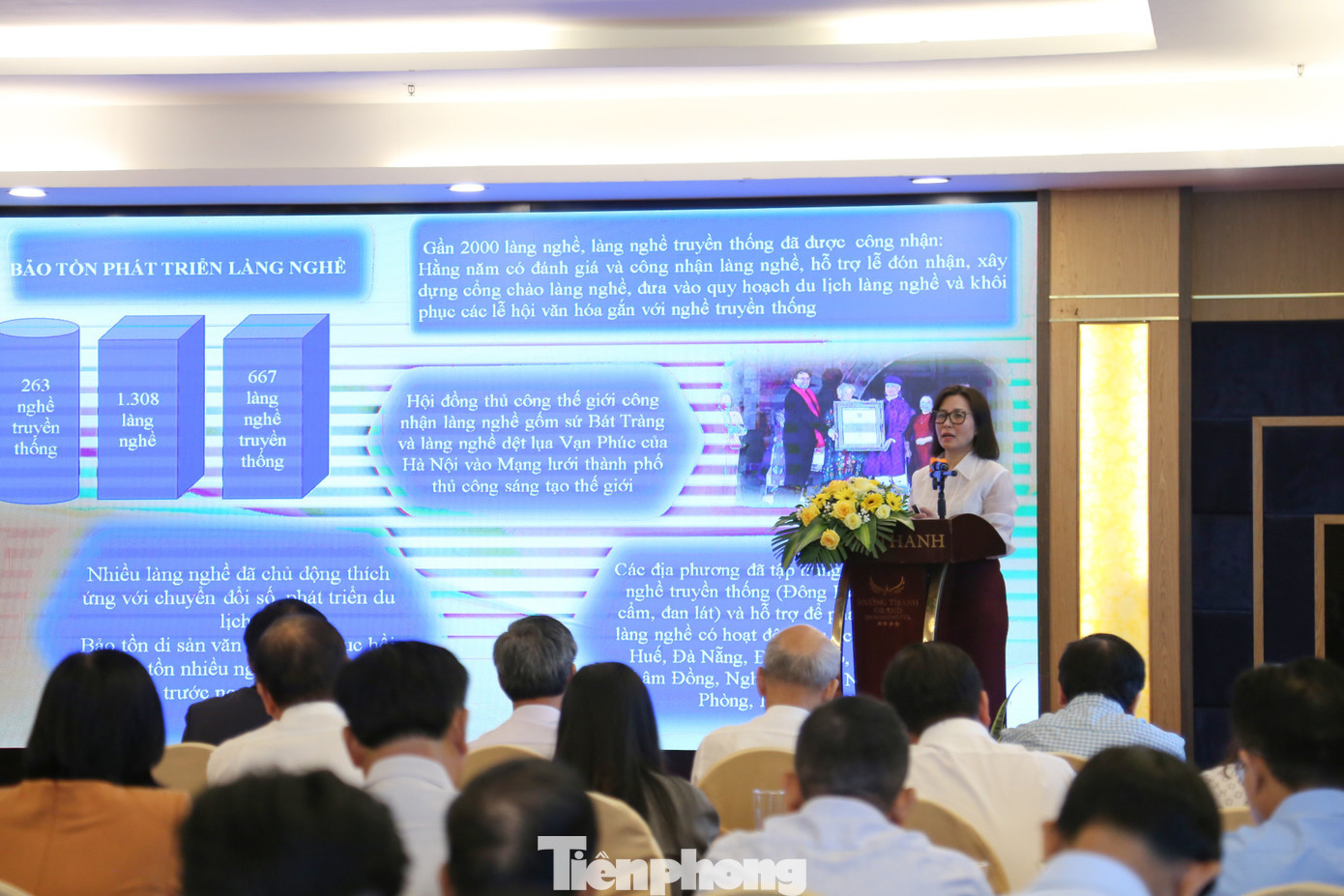 Thị trường xuất khẩu hàng thủ công mỹ nghệ ngày càng mở rộng và chuộng xu hướng sản phẩm xanh, thân thiện môi trường. Ảnh: Giang Thanh. tp-xuat-khau-thu-cong-my-nghe-1.jpg