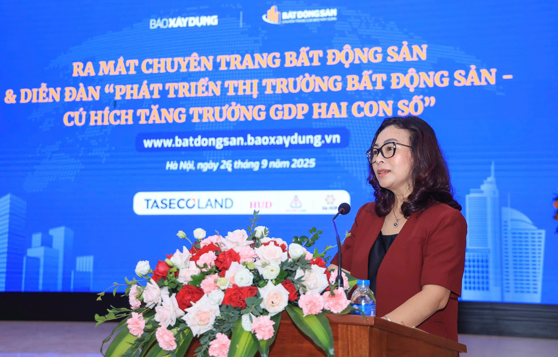 Cục trưởng Cục Quản lý nhà và thị trường BĐS chỉ ra nút thắt lớn để tháo gỡ điểm nghẽn thị trường- Ảnh 1.