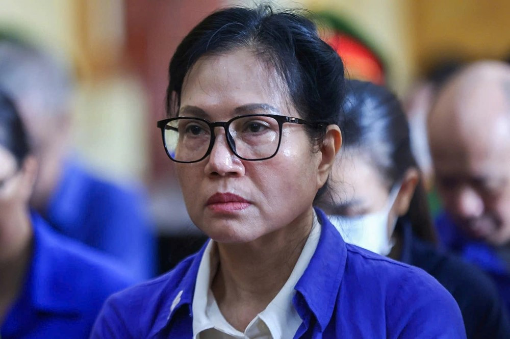 SJC yêu cầu bà Lê Thúy Hằng và đồng phạm bồi thường 95,8 lượng vàng, hơn 100 tỷ đồng tiền mặt - ảnh 1
