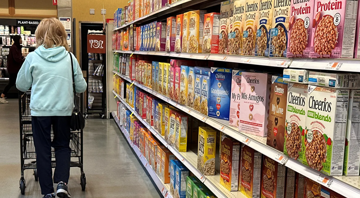 Thước đo lạm phát ưa thích bất ngờ tăng như dự đoán, Fed có thể sẽ tiếp tục hạ lãi suất