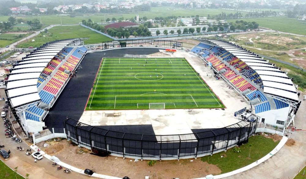 Trong năm nay, Việt Nam có thêm loạt sân vận động trăm tỷ, sức chứa lớn nhất là 22.000 người, đạt tiêu chuẩn quốc tế - ảnh 1