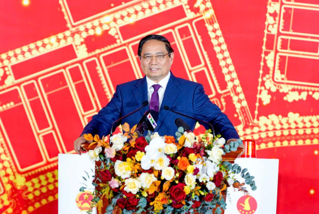 Dự lễ khởi công nhà máy nhiệt điện lớn nhất Việt Nam của Vingroup, Thủ tướng bày tỏ hy vọng- Ảnh 4.