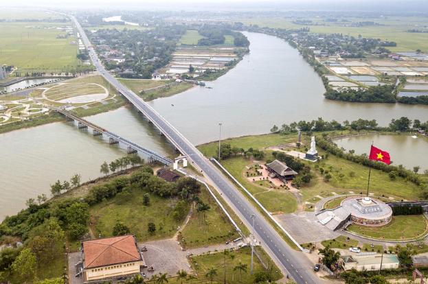 Cây cầu ‘dài nhất trong lịch sử Việt Nam’, gắn với giai đoạn đất nước bị chia cắt được trùng tu- Ảnh 3.