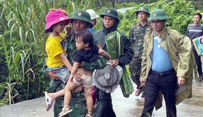 Chỉ đạo của Thường trực Ban Bí thư về việc ứng phó bão số 10 (Bualoi)- Ảnh 1.