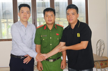 Có 2,3 tỷ không rõ nguồn gốc trong tài khoản ngân hàng, anh Khải bị công an mời lên làm việc gấp