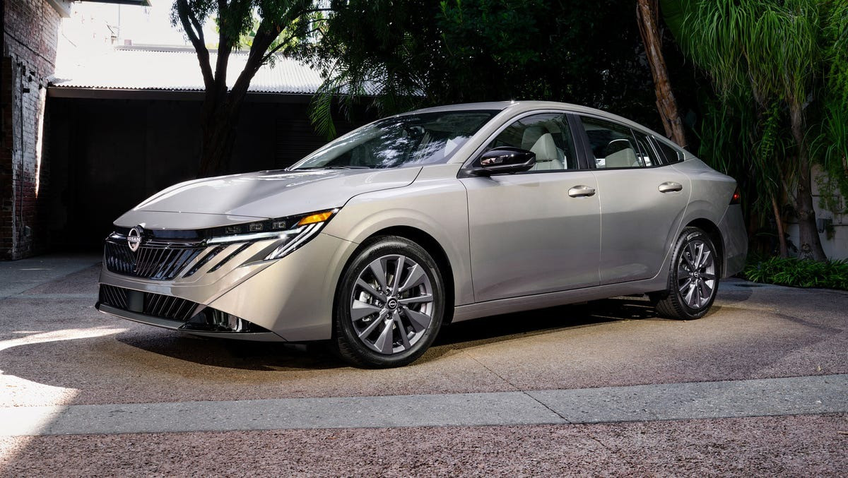 Nissan 'đại tu' mẫu sedan hạng C với nội thất chạm đỉnh, tiện nghi như xe sang nhưng vẫn bị nghi 'thiếu sức mạnh'- Ảnh 3.