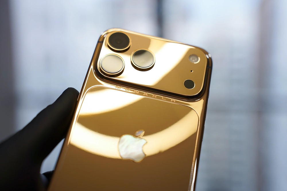 Sau iPhone 17 Pro Max, người Việt lại biến biến iPhone Air thành ‘viên ngọc công nghệ’ hiếm nhất hành tinh, giá gần 200 triệu- Ảnh 5.