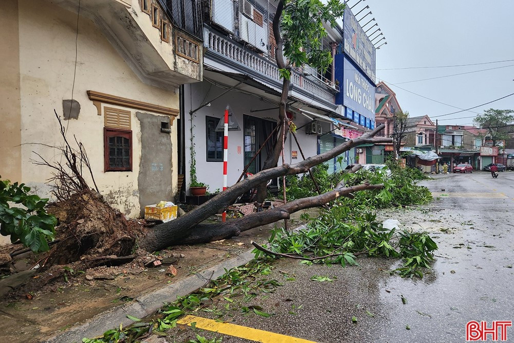 Hoàn lưu bão số 10 còn gây mưa lớn đến khi nào? - ảnh 2