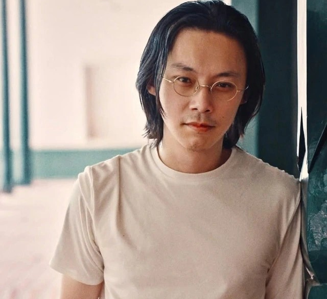 Đạo diễn 28 tuổi nổi tiếng đột tử ở phim trường là ‘tin giả’ - ảnh 1