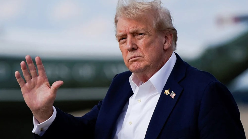 Chính phủ Mỹ đối diện nguy cơ đóng cửa, ông Trump dọa sa thải hàng loạt nhân viên liên bang - ảnh 1