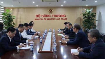 Bộ trưởng Bộ Công Thương đề nghị Toyota tạo điều kiện cho các doanh nghiệp Việt Nam tham gia chuỗi cung ứng