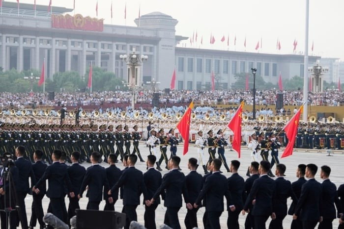 Theo đài truyền hình CCTV, hơn 50.000 người đã có mặt để theo dõi lễ kỷ niệm tại Bắc Kinh. (Ảnh: AP) 6854021a-e5de-4a91-87a8-816203872892.jpg