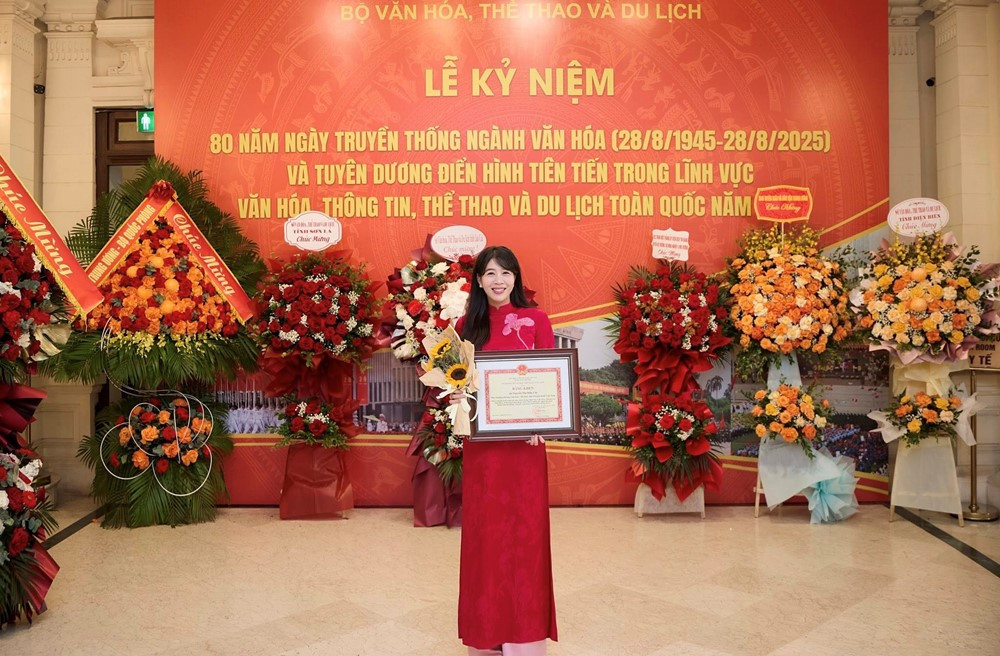 <a style='text-decoration: none;' href='/BTV'>BTV</a> <a style='text-decoration: none;' href='/VTV'>VTV</a> có bố là Đại tá, Anh hùng Lực lượng vũ trang Nhân dân, nay giữ chức vụ lớn sau gần 20 năm gắn bó với nhà Đài - ảnh 4