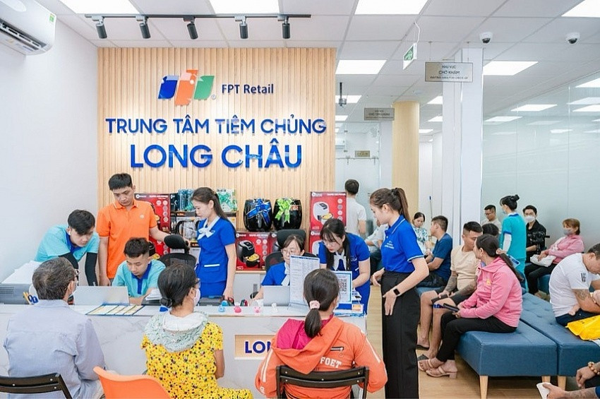 <a style='text-decoration: none;' href='/FPT'>FPT</a> Long Châu vừa ký thỏa thuận chiến lược, tạo thêm cơ hội cho hơn 20.000 nhân sự ngành y tế