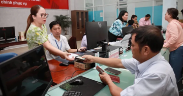 Chính quyền 2 cấp tại TPHCM: Bộ trưởng Nội vụ đề xuất giải pháp gỡ vướng