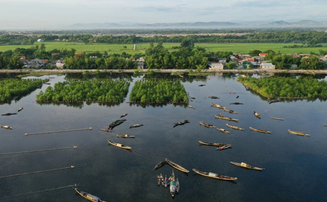 Hé lộ vị trí xây dựng cầu vượt 1.500 tỷ bắc qua đầm phá lớn nhất Đông Nam Á tại Việt Nam- Ảnh 2.