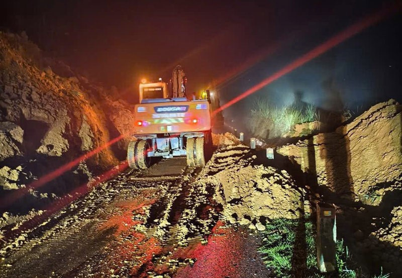 Thiệt hại do mưa lớn sau bão số 10: Số người thương vong tiếp tục tăng, giao thông tê liệt tại nhiều địa phương - ảnh 8