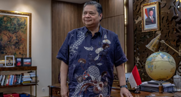 Hơn 52.000 tỷ đồng bơm vào nền kinh tế số 1 Đông Nam Á, chuyện gì đang xảy ra?