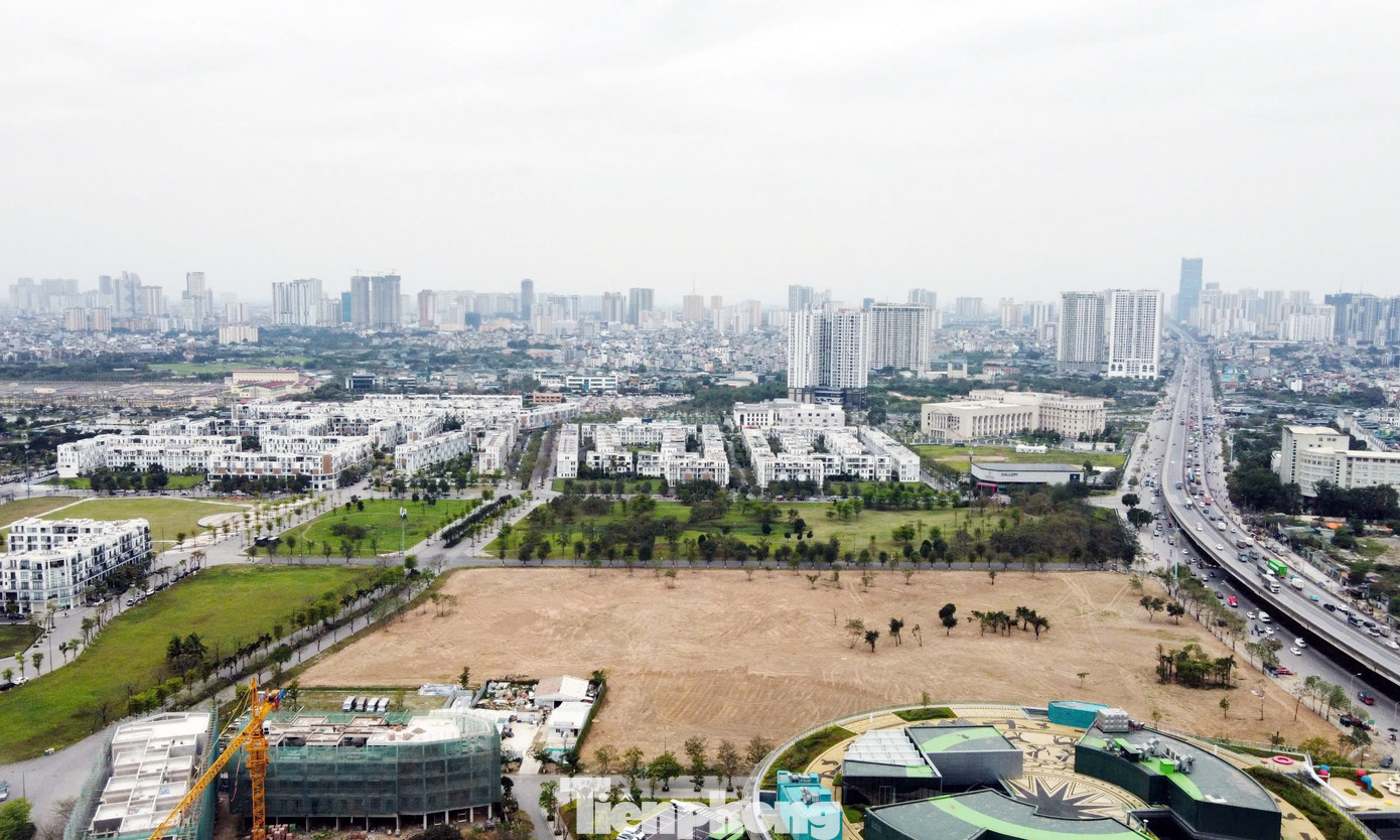 Giá đất phải được điều chỉnh để đảm bảo lợi ích cho người dân và nhà nước. tp-the-manor3.jpg