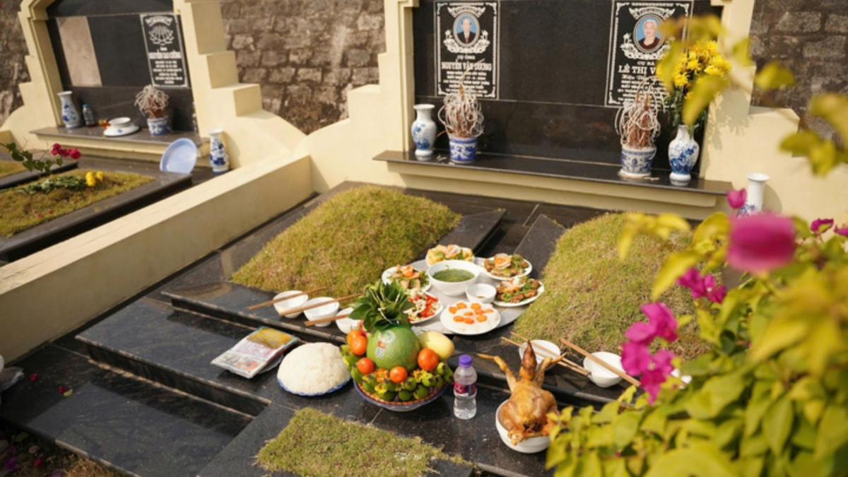 Dịch vụ cúng giỗ, thắp hương online mùa Vu Lan nở rộ, giá dao động từ 300.000 đồng đến 2 triệu đồng/lễ Dịch vụ cúng giỗ, thắp hương online mùa Vu Lan nở rộ, giá dao động từ 300.000 đồng đến 2 triệu đồng/lễ
