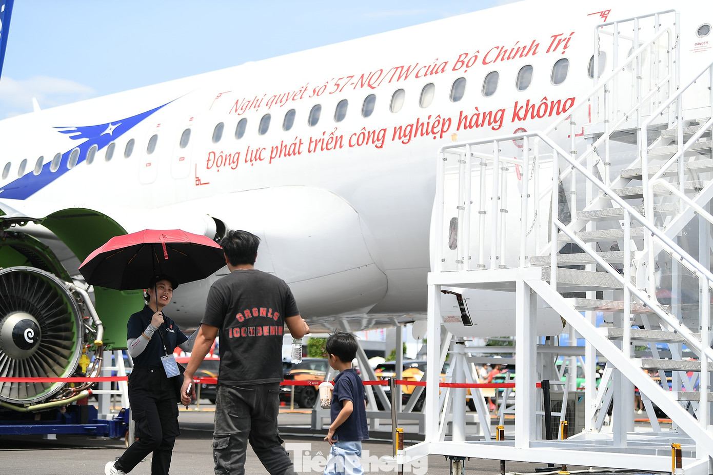 tp-trien-lam-thanh-tuu-dat-nuoc-30.png