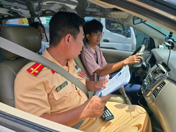 Thông báo quan trọng tới hàng nghìn người chuẩn bị thi giấy phép lái xe