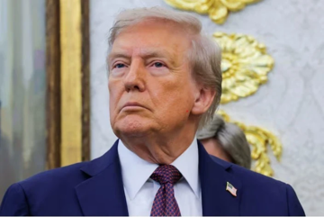 Tổng thống Mỹ Trump sẽ đổi tên Bộ Quốc phòng