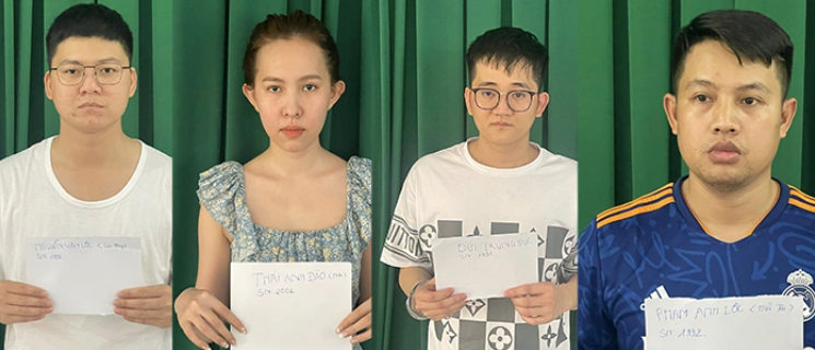 Bị cáo Bùi Trung Đức (bên trái) cùng đồng phạm. screen-shot-2025-09-05-at-235153.png