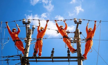 Bộ Công Thương: Đưa khoản lỗ của EVN vào chi phí dự kiến chưa ảnh hưởng giá điện, hoặc chỉ điều chỉnh từ 2-5%