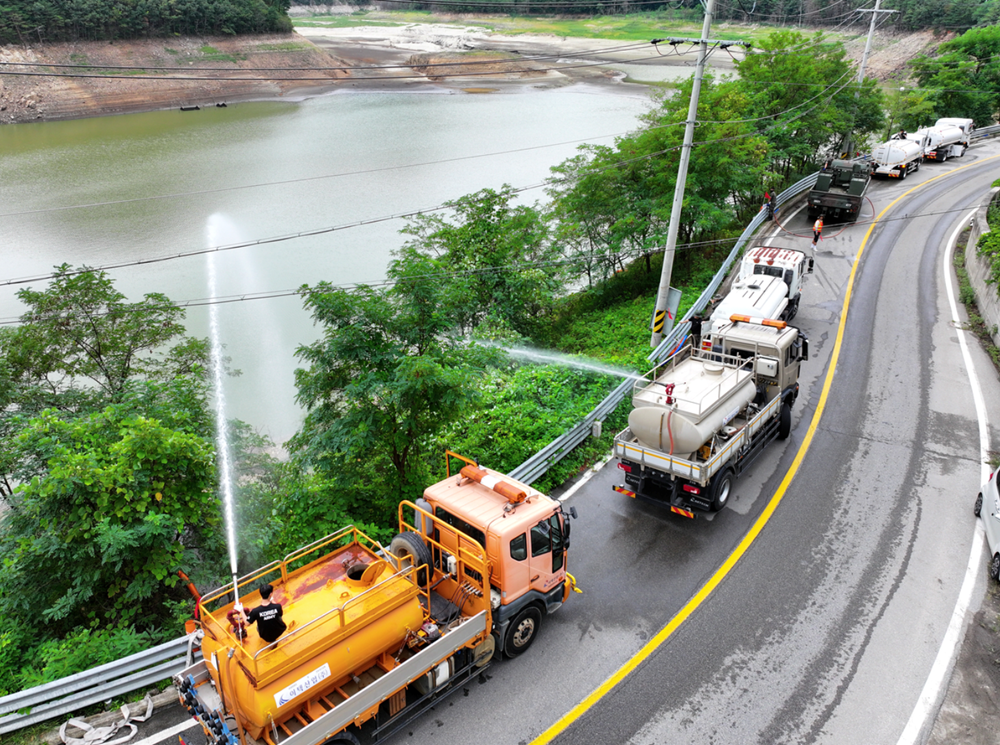 45.000 hộ gia đình khốn đốn vì bị cắt nước như cơm bữa, chuyện gì xảy ra ở quốc gia châu Á? - ảnh 3