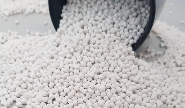 Mỹ, Trung Quốc đua nhau gửi một loại nguyên liệu quan trọng vào Việt Nam: Thuế nhập khẩu 0%, hơn 1 nửa thế giới đang đổ xô đến nước ta mua hàng