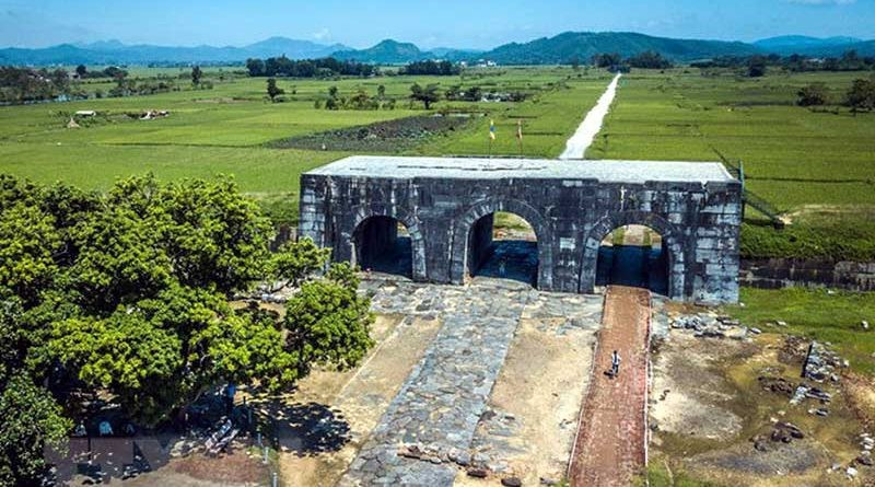 Thành đá cổ ở vùng 'quê vua đất chúa' vừa được cấp 350 tỷ đồng tôn tạo: Tuổi đời 600 năm, kiến trúc ‘độc nhất vô nhị’ được UNESCO công nhận - ảnh 2