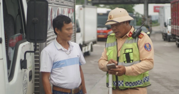 Bắt đầu xử phạt xe tải đi sai làn trên cao tốc Hà Nội - Hải Phòng và Pháp Vân - Cầu Giẽ
